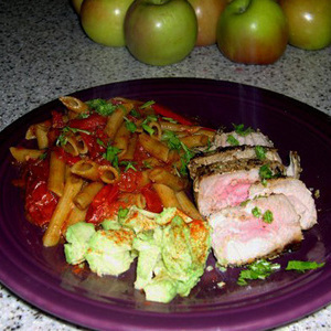 ahi Tuna woth penne and fresh roasted tomatoes, slaw